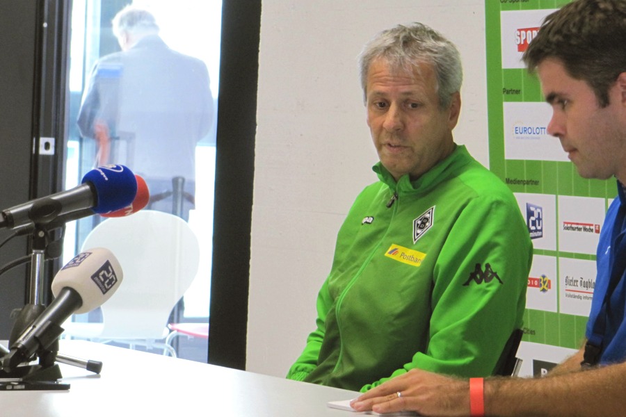 Lucien Favre in Biel (Foto: Fabian Kirchhofer / TORfabrik.de)