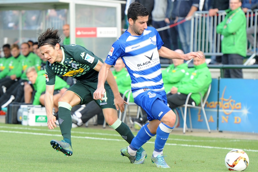 Das war schmerzhaft - Nico Schulz (Foto: Norbert Jansen / Fohlenfoto)