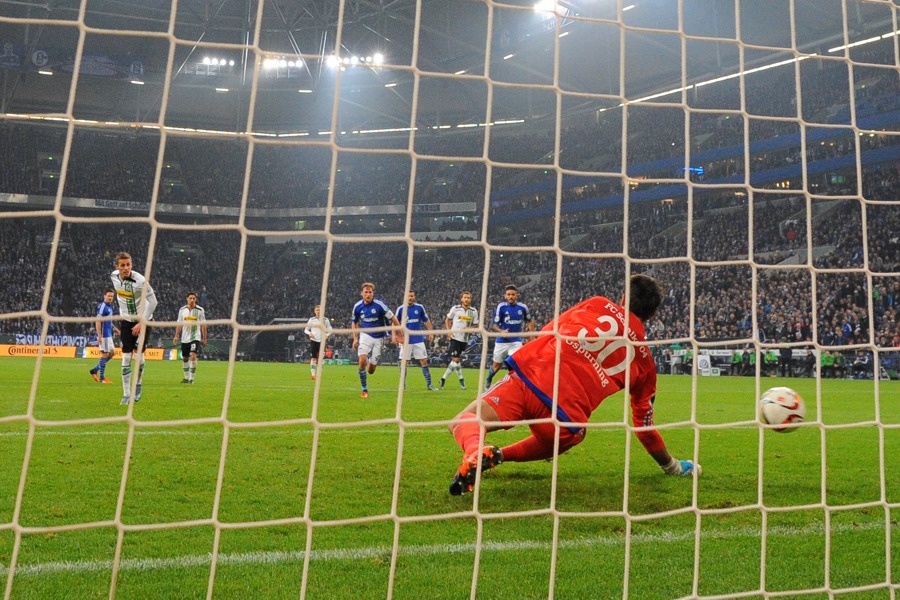 Thorgan Hazard trifft zum 2:0 (Foto: Norbert Jansen / Fohlenfoto)