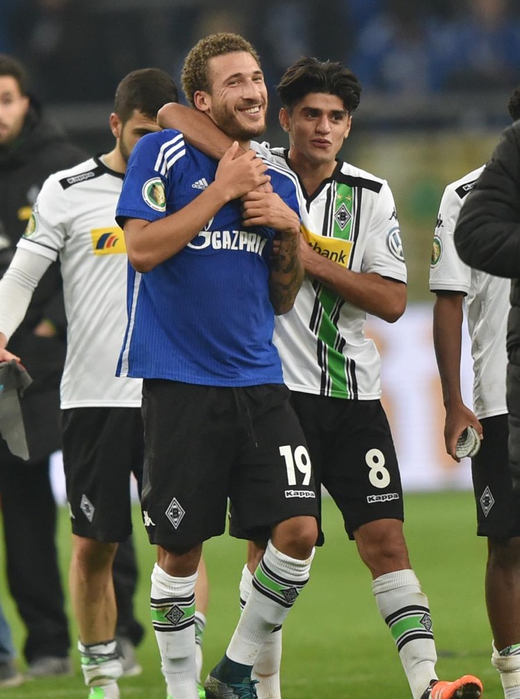 Heimlicher Matchwinner und Trikot erbeutet - Fabian Johnson (Foto: Team2 Sportphoto)