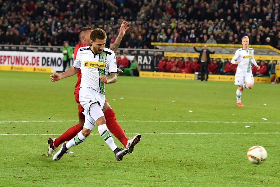 Fabian Johnson trifft zum 3:0 (Foto: Norbert Jansen / Fohlenfoto)