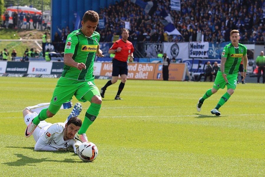 Thorgan Hazard auf dem Weg zum 1:0 (Foto: Dirk Päffgen)