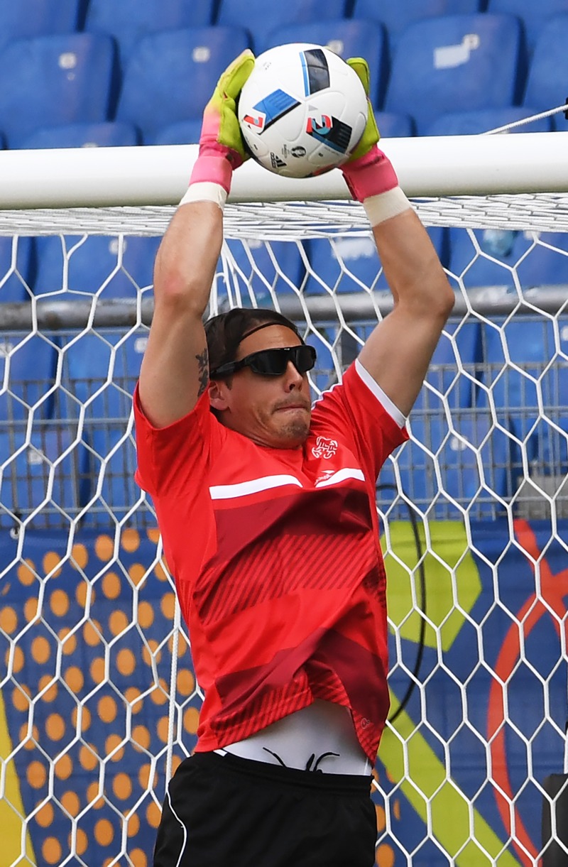 Cool - Sommer beim Training mit Brille (Foto: Pascal Guyot/AFP/Getty Images)