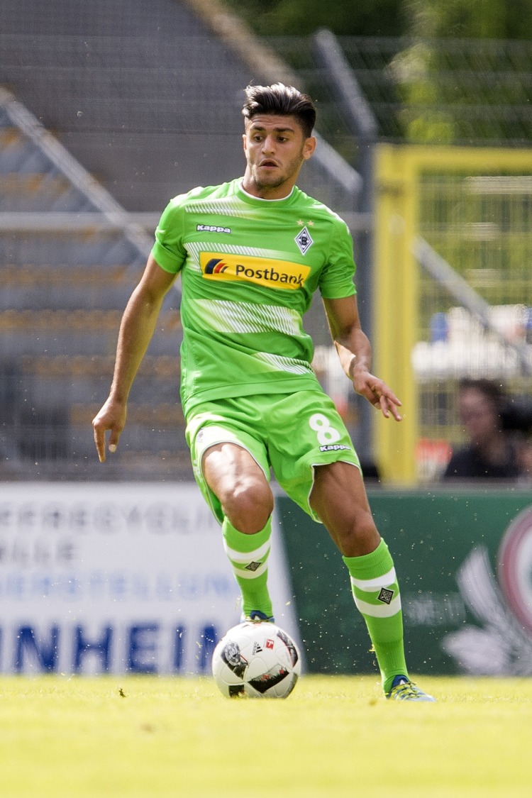 Leicht veränderte Rolle für Mo Dahoud (Foto: Alexander Scheuber / Bongarts / Getty Images)