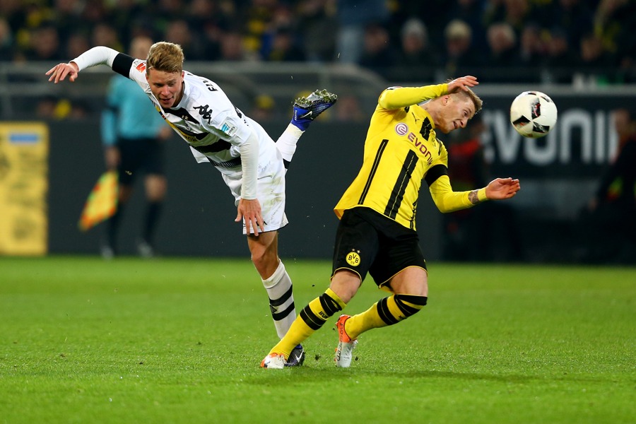 Elvedi zog gegen Reus den Kürzeren (Foto: Christof Koepsel / Bongarts / Getty Images)