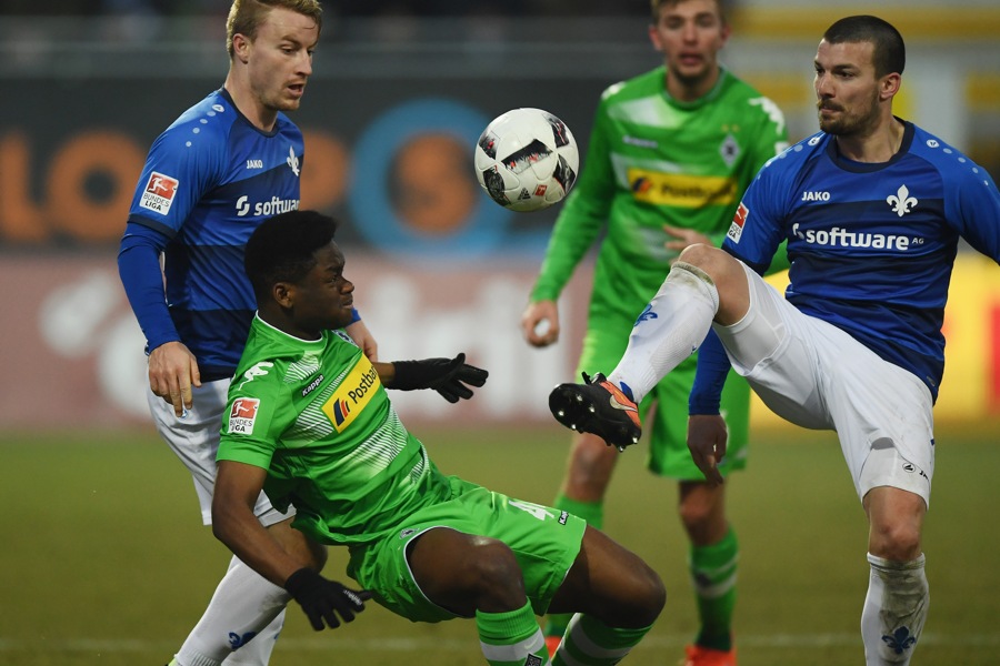 Bundesligadebüt von Ba-Muaka Simakala (Foto: Matthias Hangst / Bongarts / Getty Images)