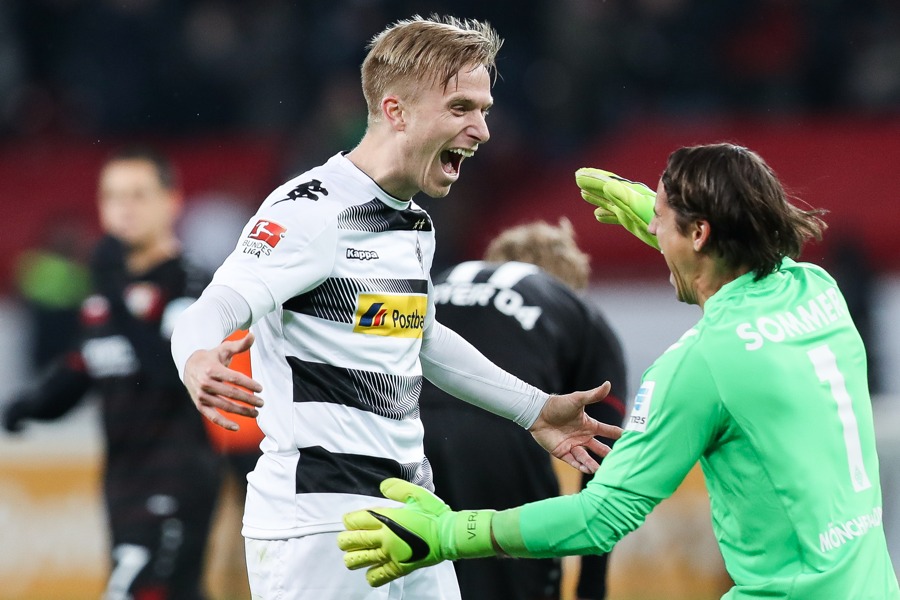 Riesenfreude nach dem Sieg (Foto: Maja Hitij / Bongarts / Getty Images)