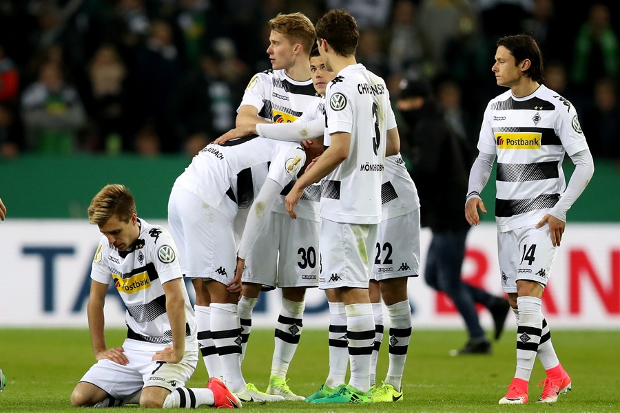 Bittere Enttäuschung nach dem Aus im Elfmeterschießen (Foto: Maja Hitij / Bongarts / Getty Images)