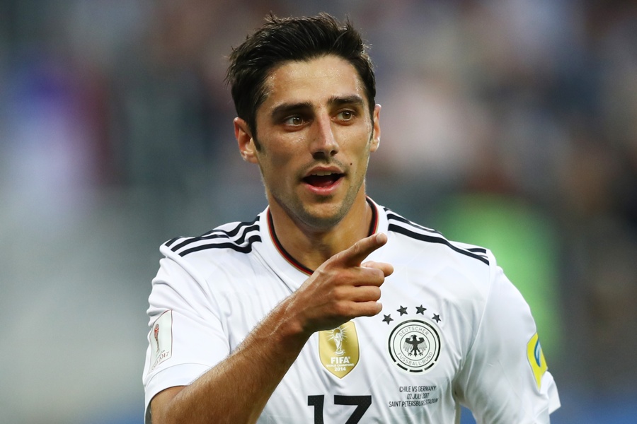 Lars Stindl freut sich über das Tor des Tages in St. Petersburg (Foto: Dean Mouhtaropoulos / Getty Images)