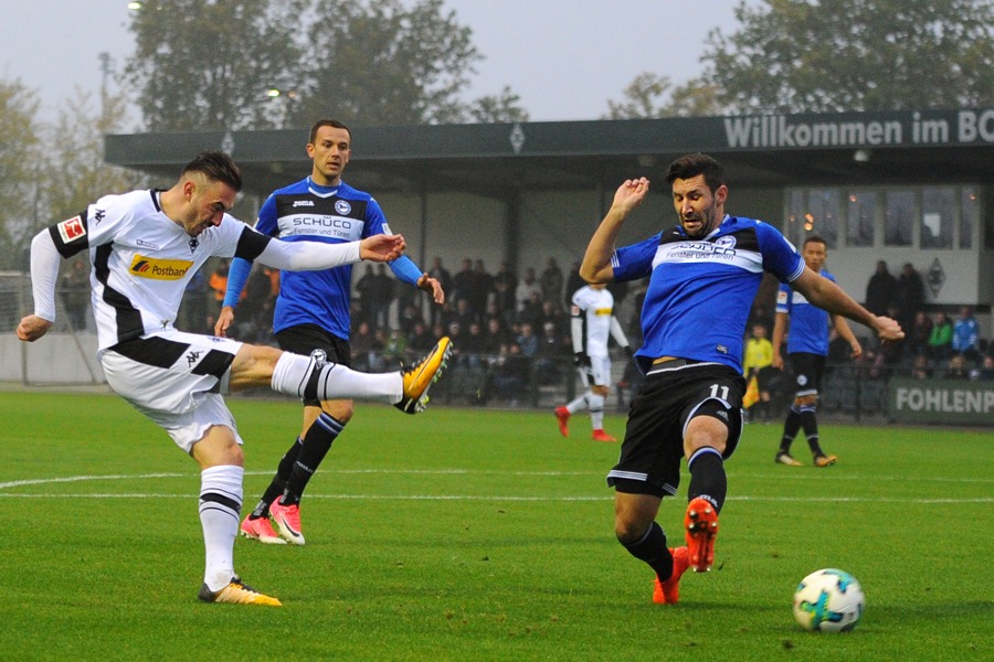 Josip Drmić steuerte beim Testspiel gegen Arminia Bielefeld zwei Tore und zwei Assists bei (Foto: TORfabrik.de)