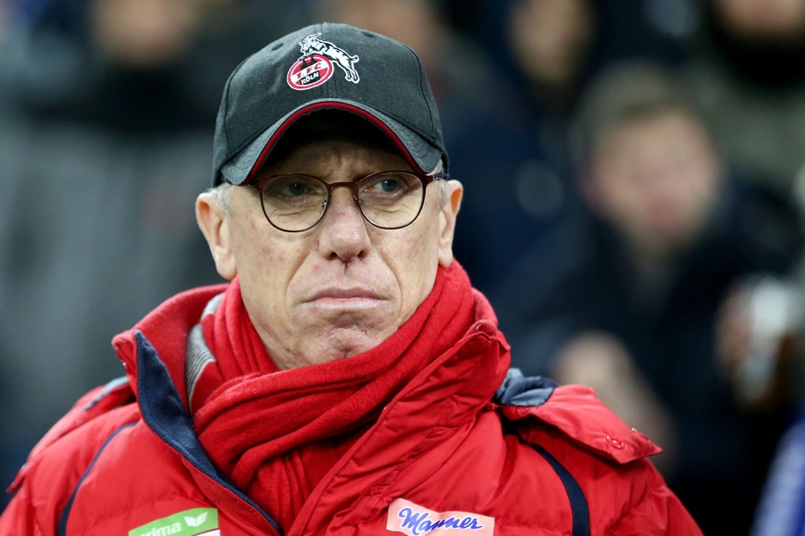 Peter Stöger wurde in Kön einen Tag nach dem Remis auf Schalke entlassen (Foto: Christof Koepsel / Bongarts / Getty Images)