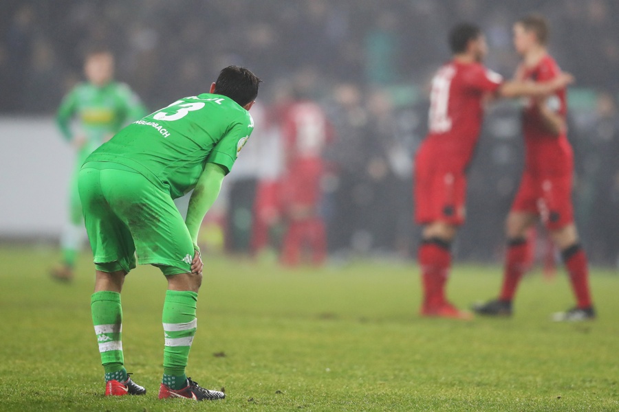 Enttäuschung im Nebel (Foto: Dean Mouhtaropoulos / Bongarts / Getty Images)