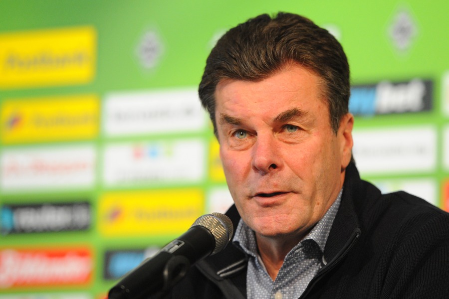 Dieter Hecking auf der PK am Freitag (Foto: TORfabrik.de)