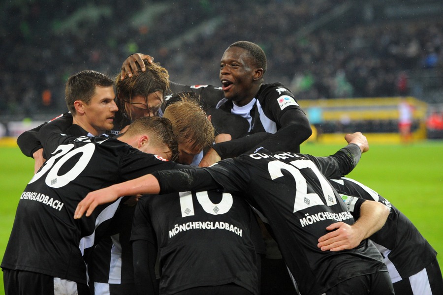 Jubel nach dem entscheidenden Tor zum 2:0 durch Thorgan Hazard (Foto: TORfabrik.de)