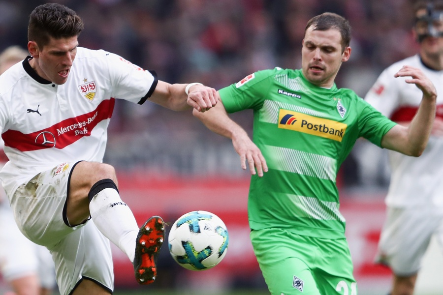 Tony Jantschke vs Mario Gomez (Foto: Alex Grimm / Bongarts / Getty Images)