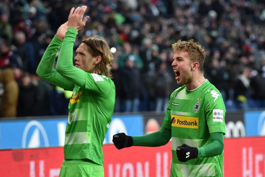 Große Erleichterung nach dem Sieg in Hannover (Foto: Thomas Starke / Bongarts / Getty Images)